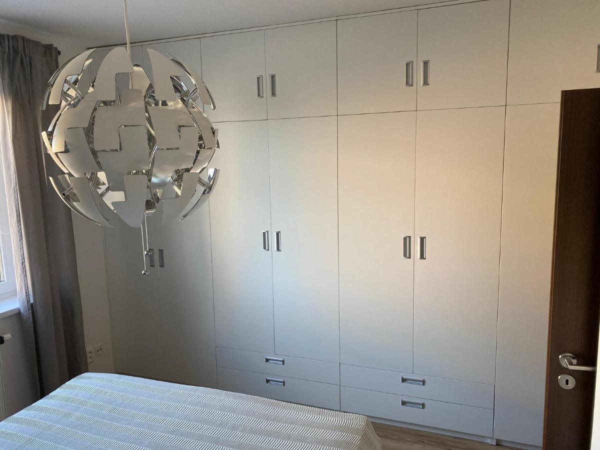 Apartman "Dunaj" Private Parking - Klimatizacia Шаморін Екстер'єр фото