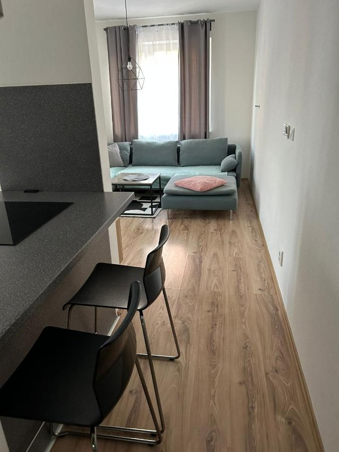 Apartman "Dunaj" Private Parking - Klimatizacia Шаморін Екстер'єр фото